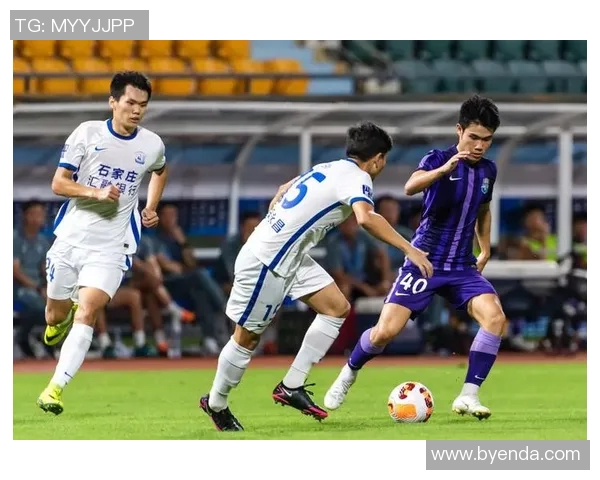 杭州羽毛球队强势领跑联赛积分榜以95分稳居第一名 杭州羽毛球队强势领跑联赛积分榜以95分稳居第一名